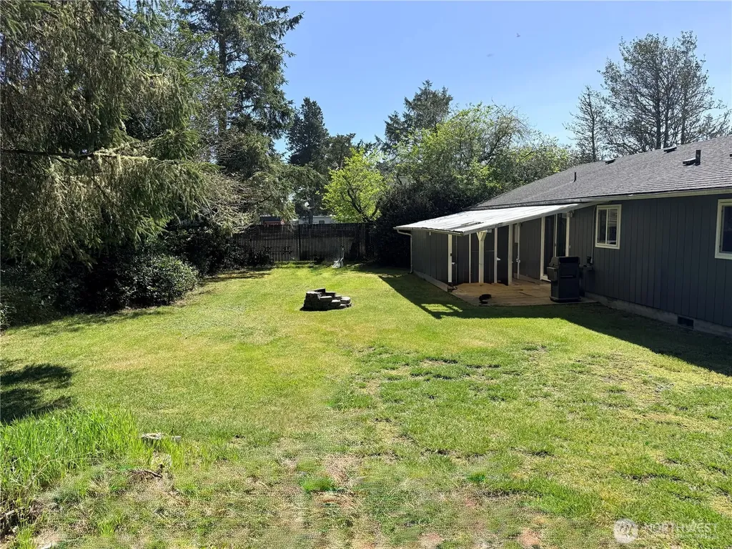 27312 N Place Ocean Park WA 98640