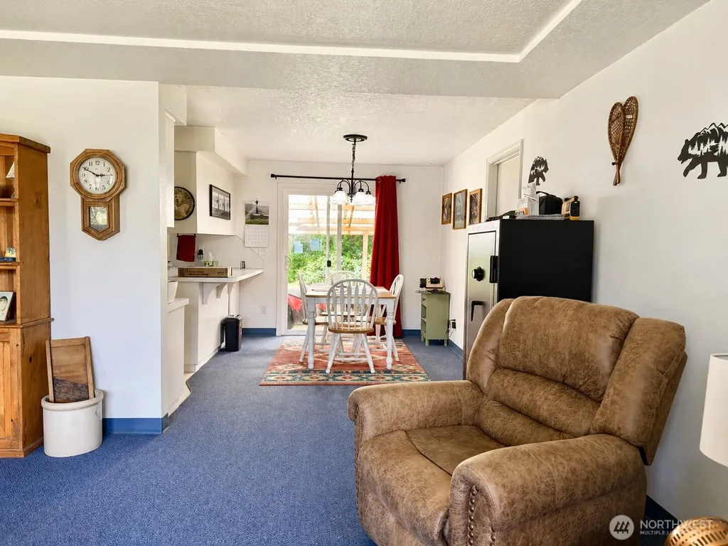 27312 N Place Ocean Park WA 98640