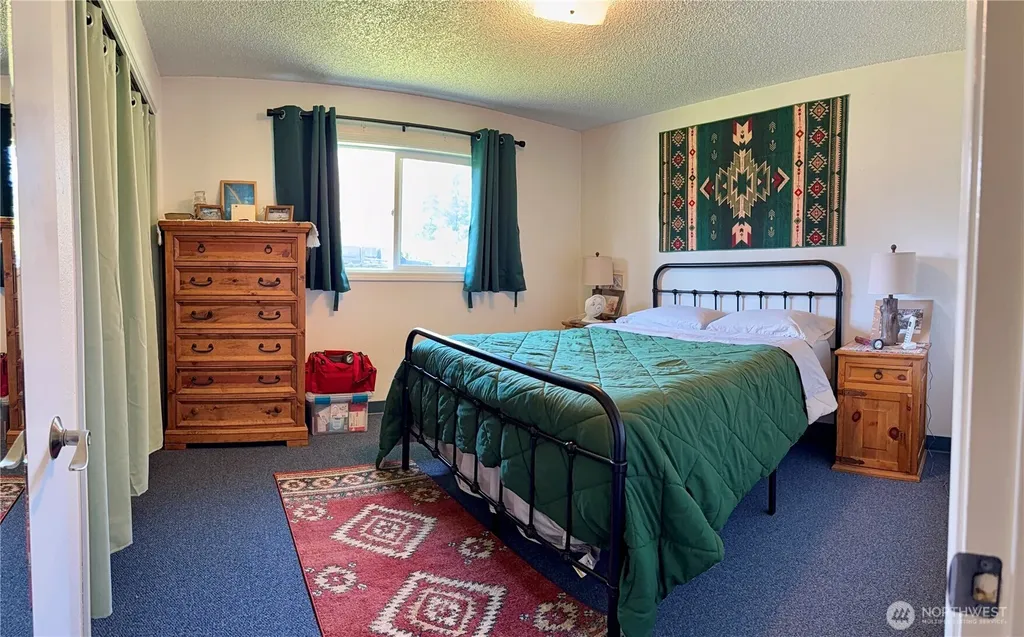 27312 N Place Ocean Park WA 98640