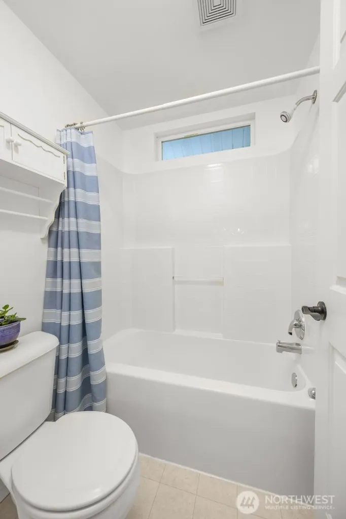 4748 Lakeshore Lane SE Olympia WA 98513