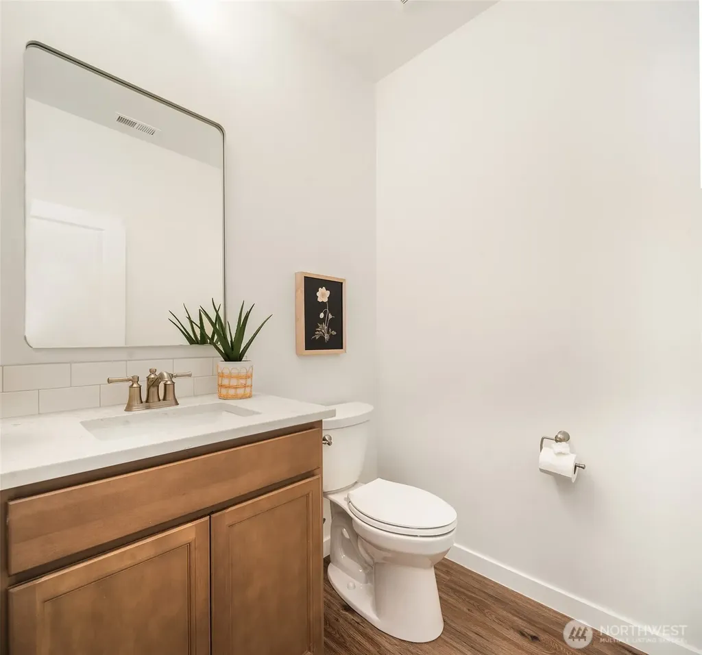 2401 E 16th Street Bremerton WA 98310