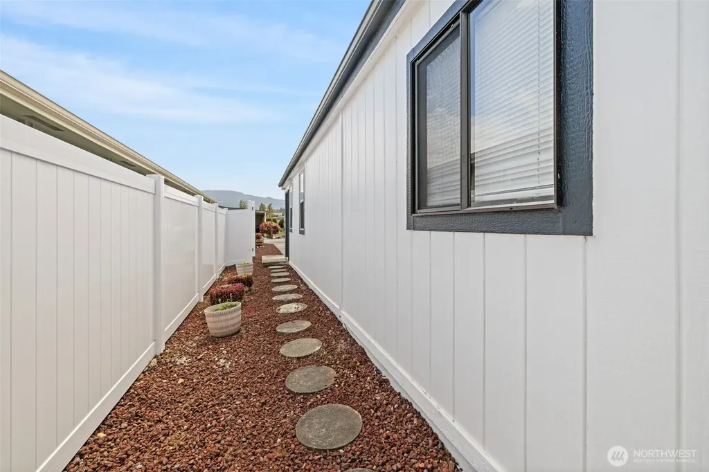 325 N 5th #48 Avenue Sequim WA 98382