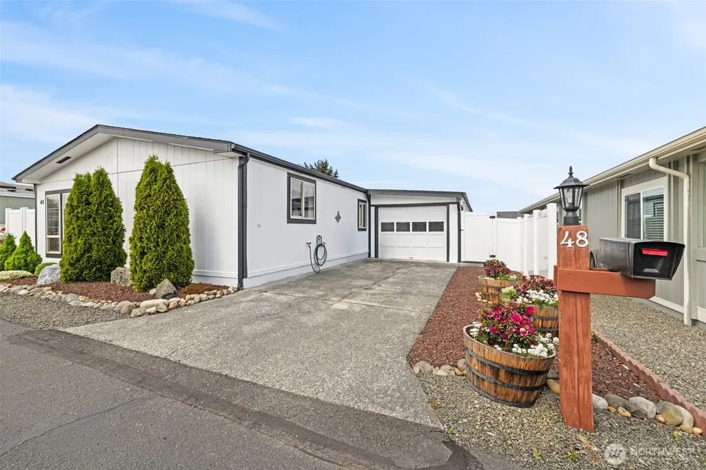 325 N 5th #48 Avenue Sequim WA 98382