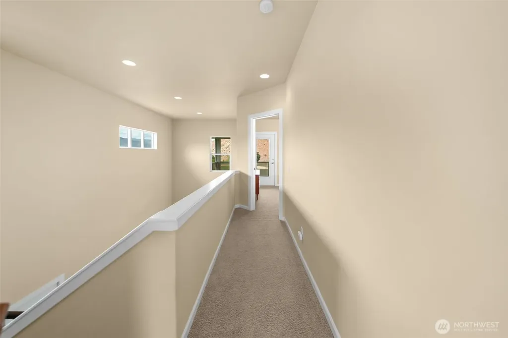 23063 Sunserra Loop NW Quincy WA 98848