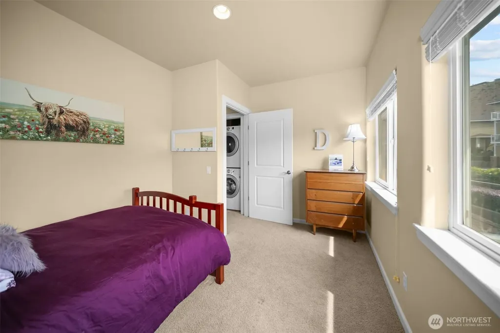 23063 Sunserra Loop NW Quincy WA 98848