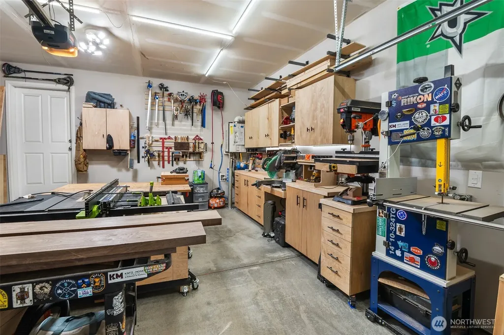 18734 105th Lane E Puyallup WA 98374