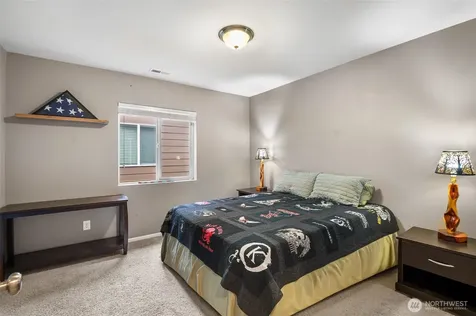 18734 105th Lane E Puyallup WA 98374