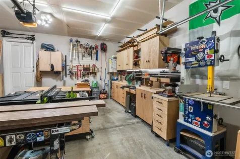 18734 105th Lane E Puyallup WA 98374