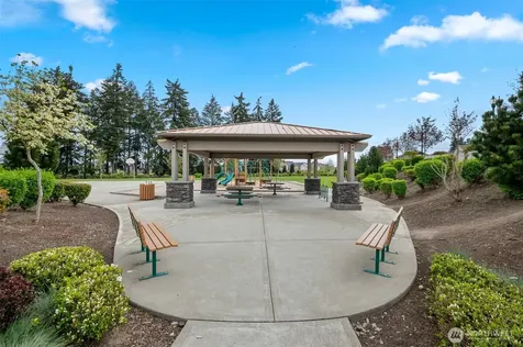 18734 105th Lane E Puyallup WA 98374