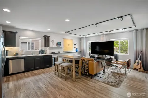18734 105th Lane E Puyallup WA 98374