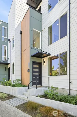 6406 Fauntleroy Way SW Seattle WA 98136