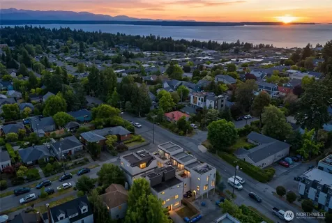 8358 19th Avenue NW Seattle WA 98117
