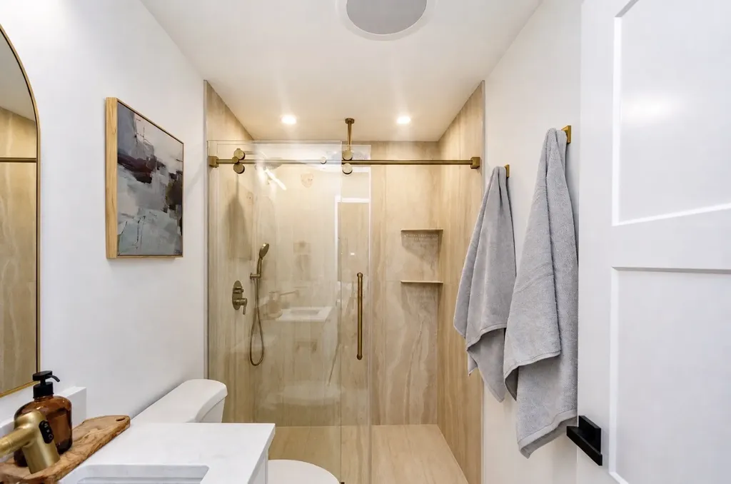 7210 Seward Park Avenue S Seattle WA 98118