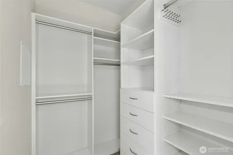 4411 Meridian Avenue N Seattle WA 98103