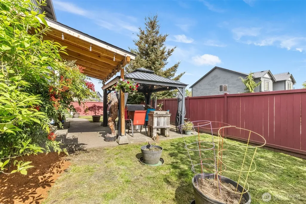 20225 194th Avenue E Orting WA 98360