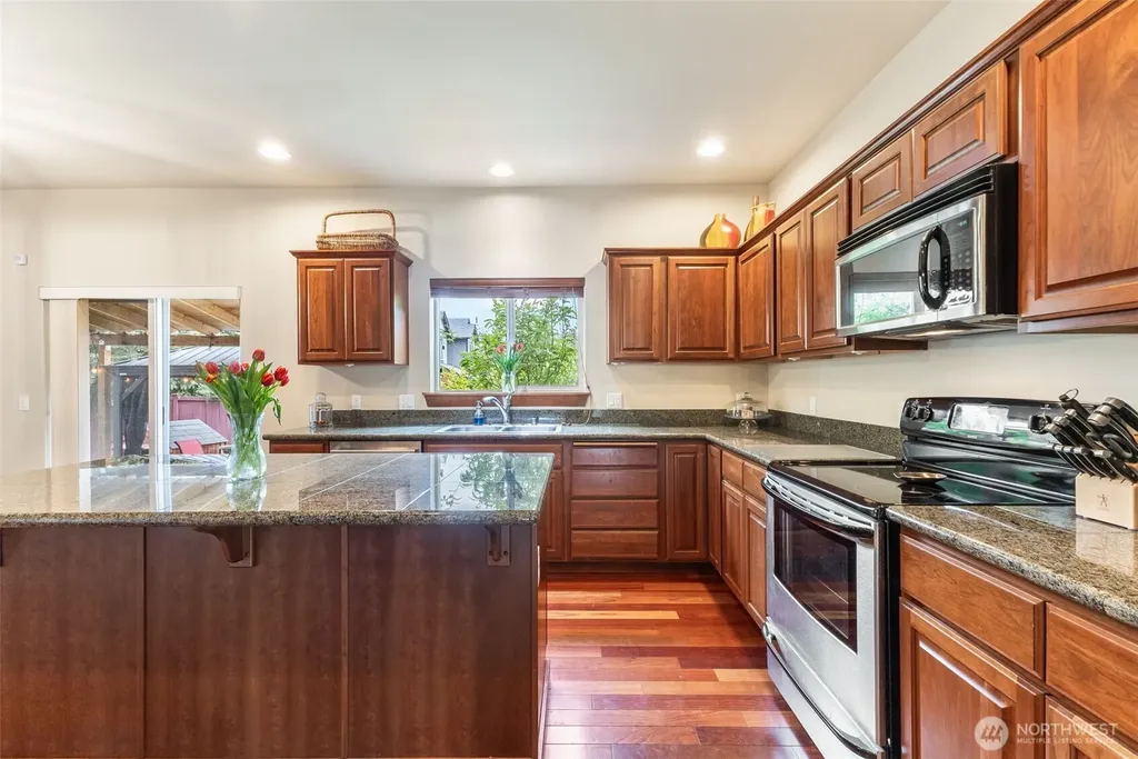 20225 194th Avenue E Orting WA 98360