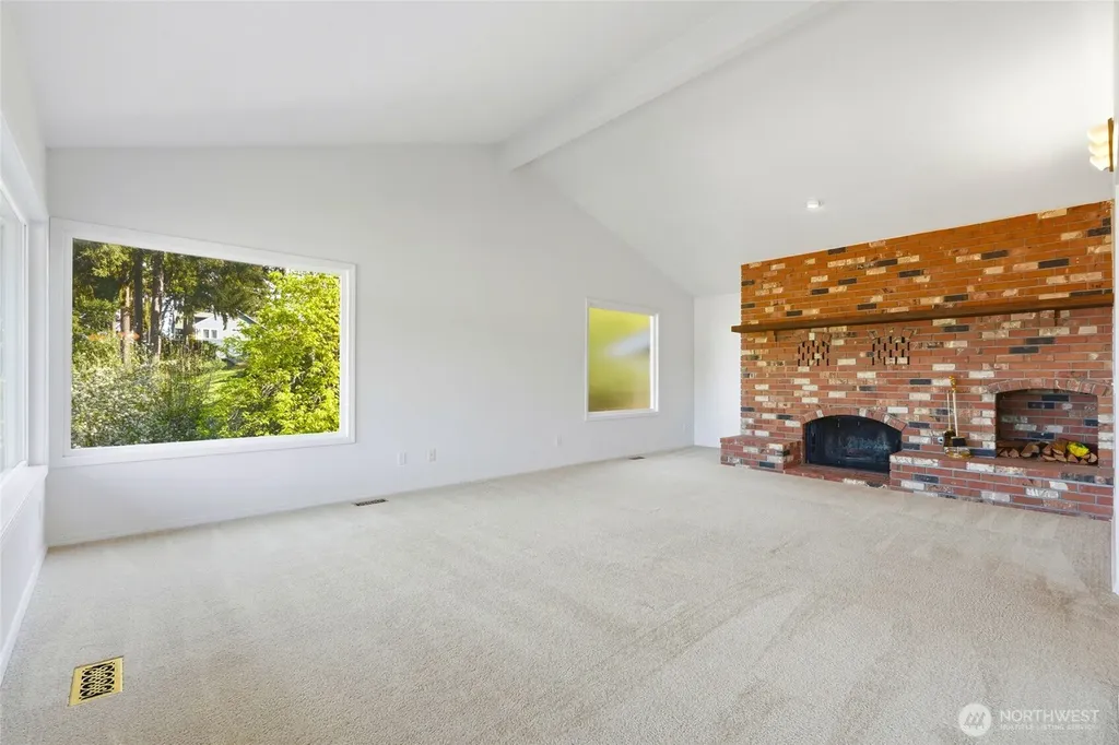 2198 Aurora Court Oak Harbor WA 98277