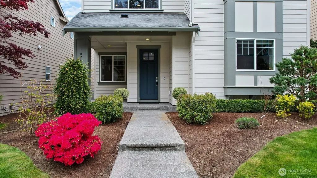 10248 242nd Avenue NE Redmond WA 98053