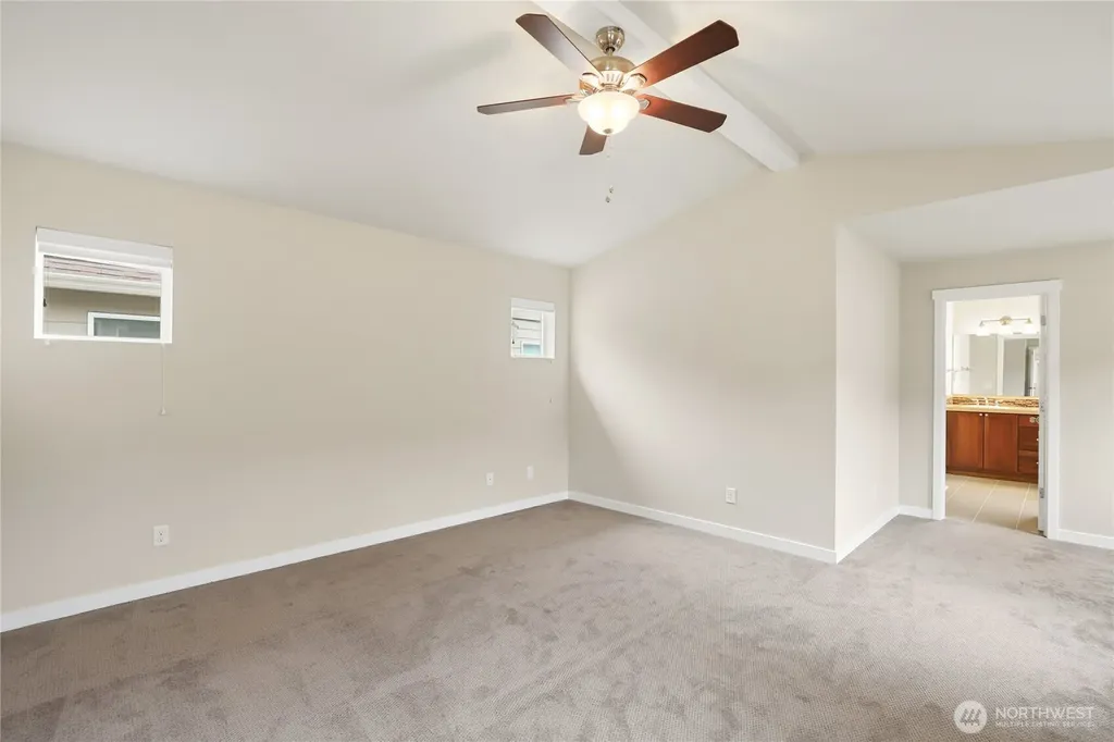 10248 242nd Avenue NE Redmond WA 98053