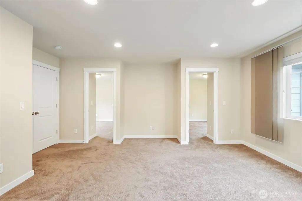 10248 242nd Avenue NE Redmond WA 98053
