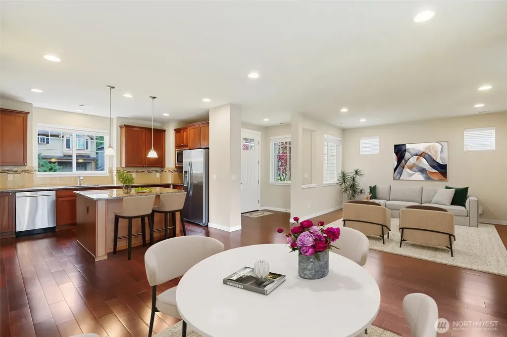 10248 242nd Avenue NE Redmond WA 98053