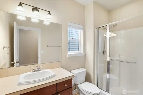 10248 242nd Avenue NE Redmond WA 98053