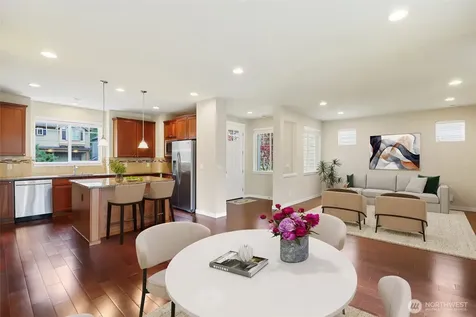 10248 242nd Avenue NE Redmond WA 98053