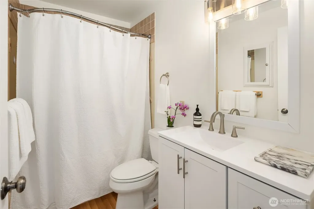 2524 Boyer Avenue E Seattle WA 98102