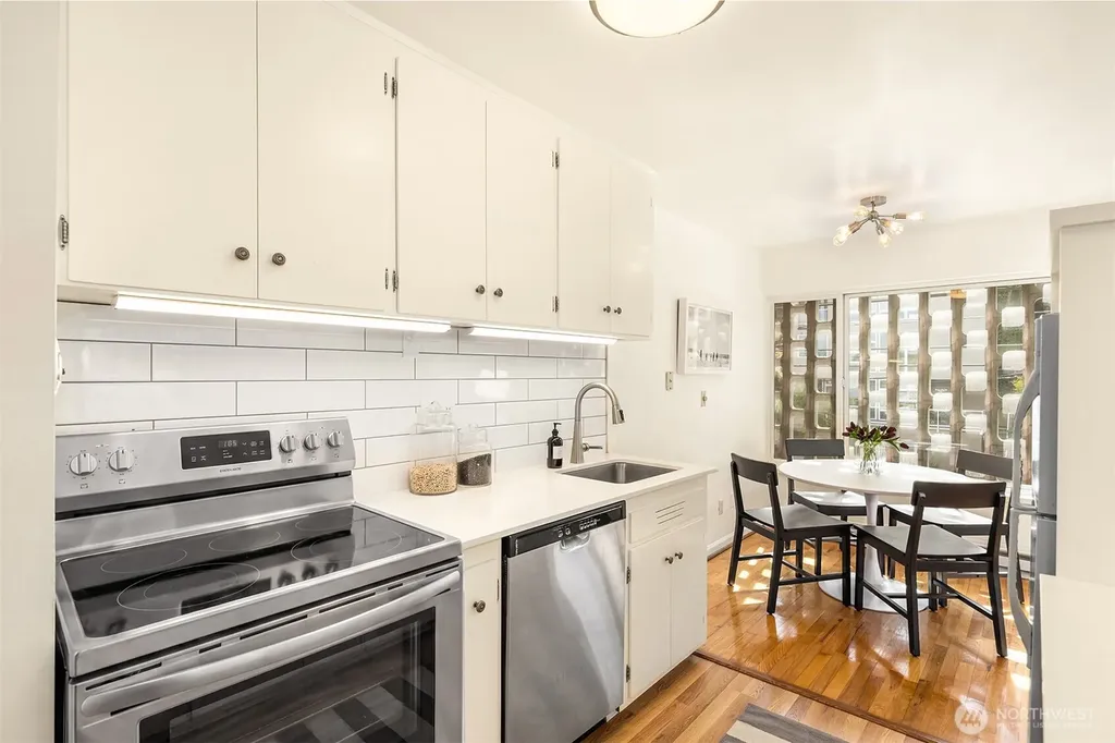 2524 Boyer Avenue E Seattle WA 98102