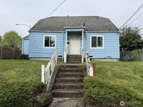 3790 E B Street Tacoma WA 98404