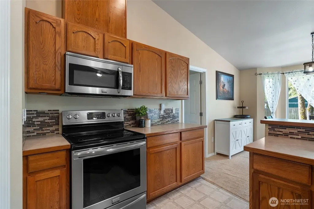 19731 161st Way SE Yelm WA 98597