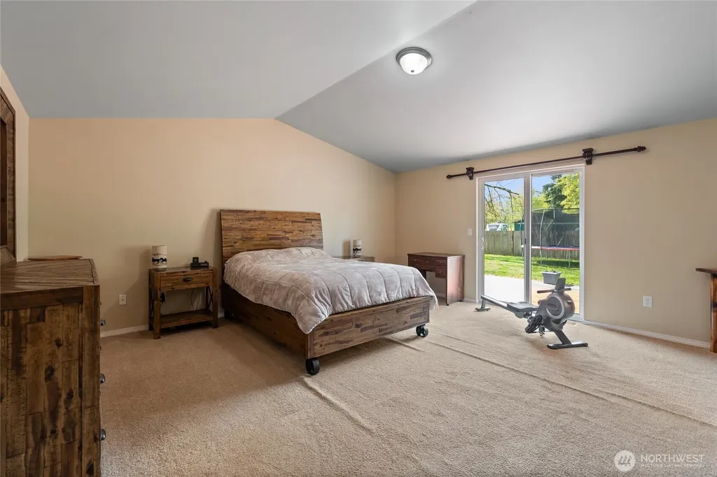 19731 161st Way SE Yelm WA 98597