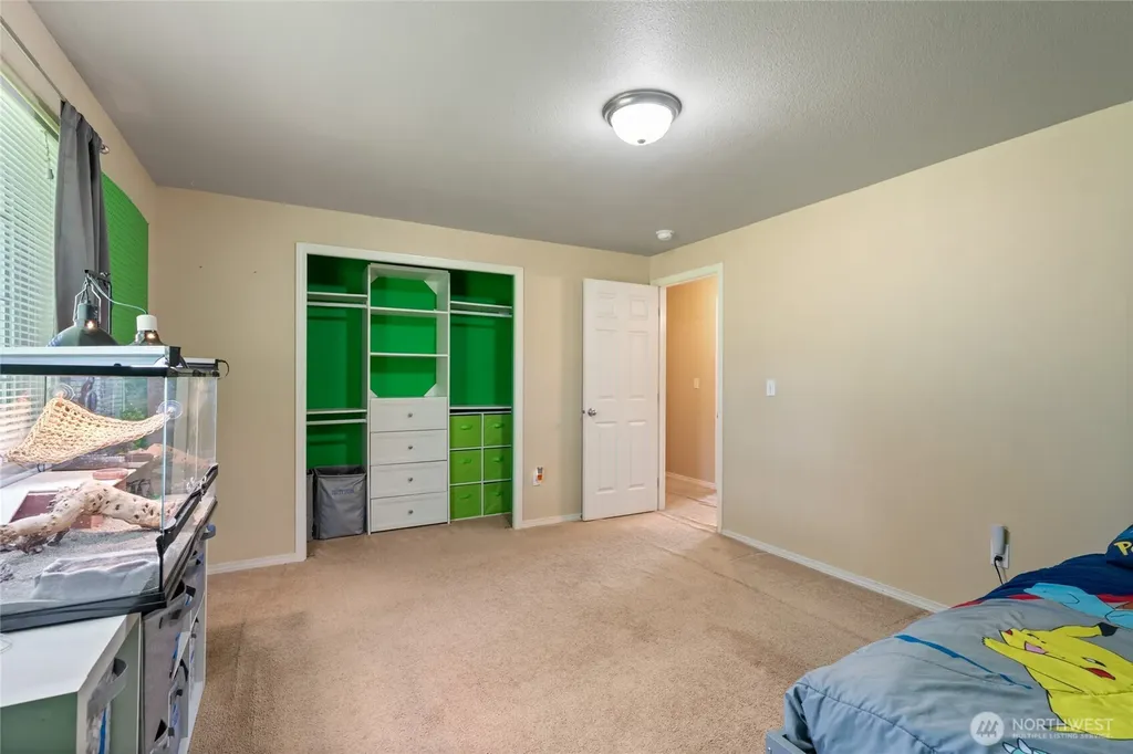 19731 161st Way SE Yelm WA 98597