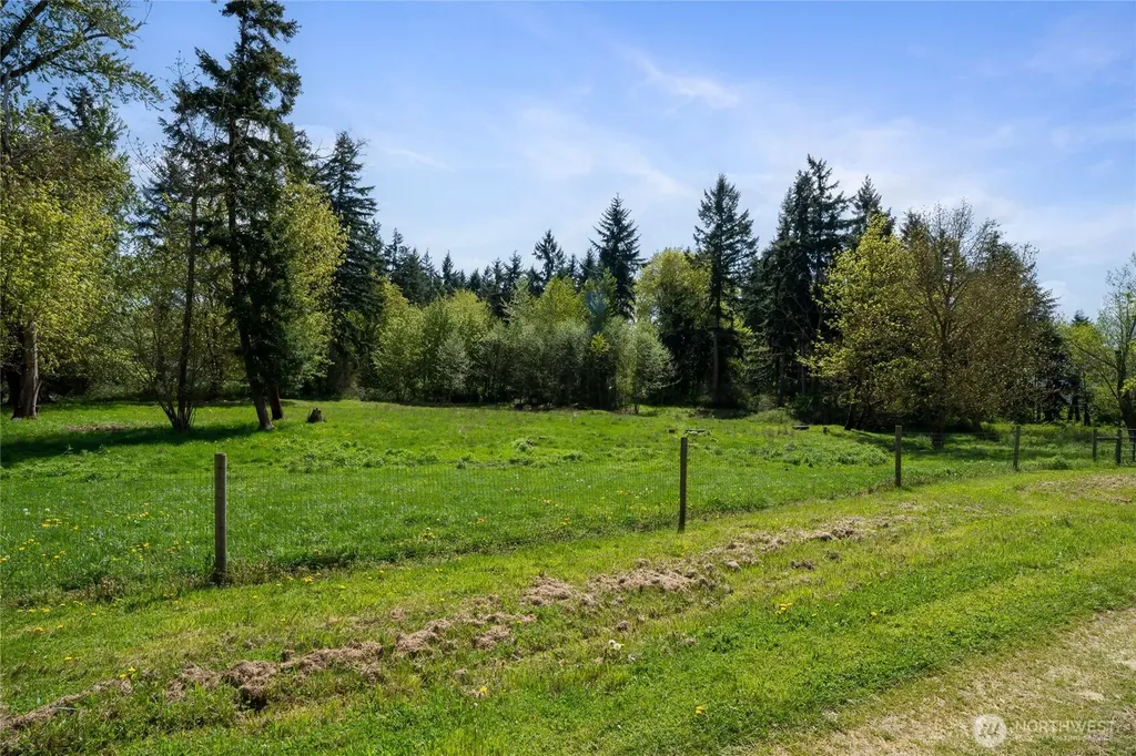 19731 161st Way SE Yelm WA 98597