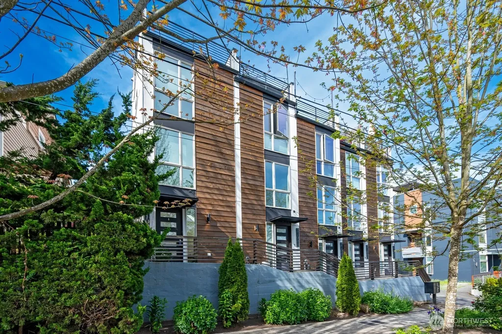 2108 E James Street Seattle WA 98122