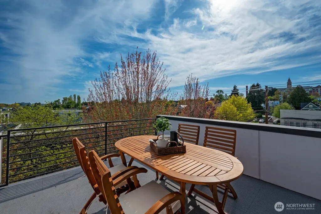 2108 E James Street Seattle WA 98122