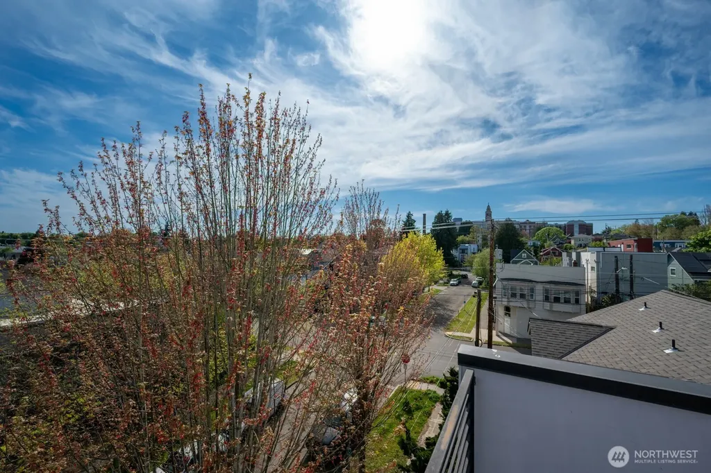 2108 E James Street Seattle WA 98122
