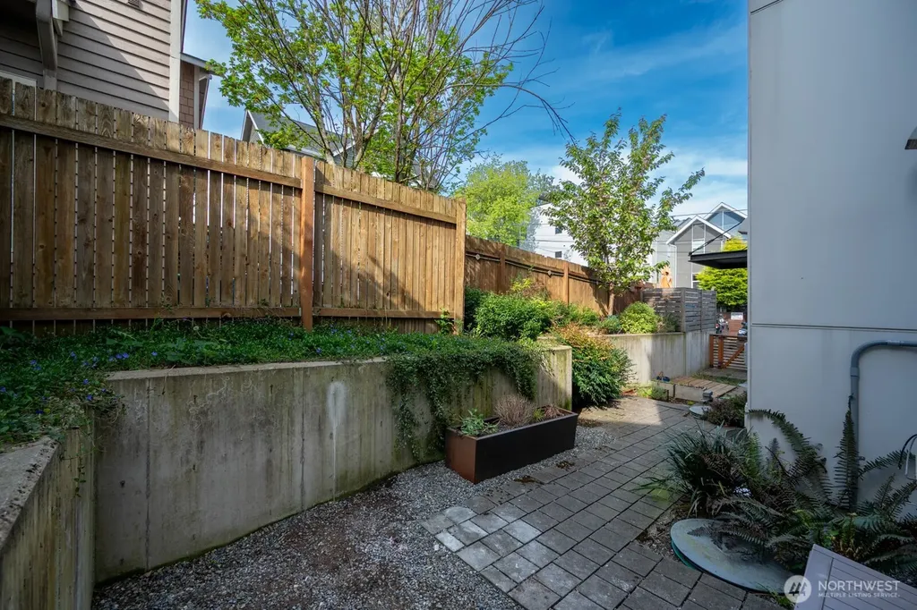 2108 E James Street Seattle WA 98122