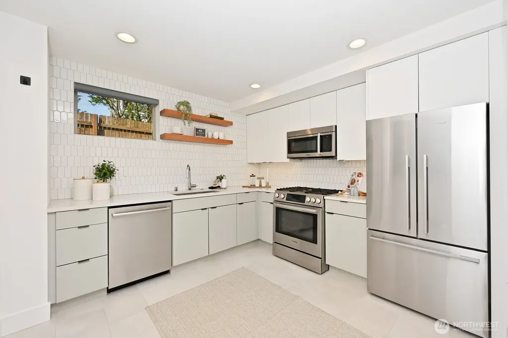 2108 E James Street Seattle WA 98122