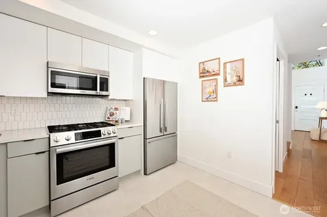 2108 E James Street Seattle WA 98122
