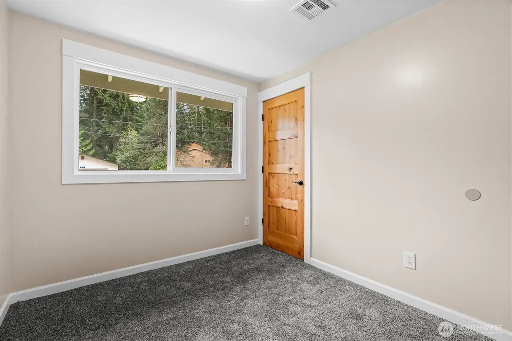 3485 NW This A Way Road Bremerton WA 98312