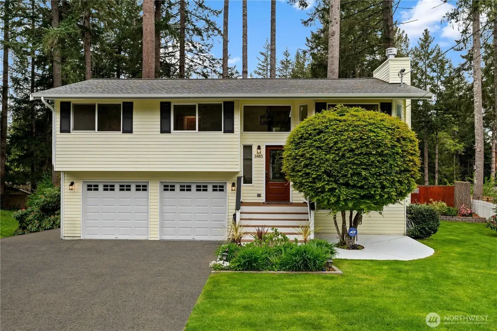 3485 NW This A Way Road Bremerton WA 98312