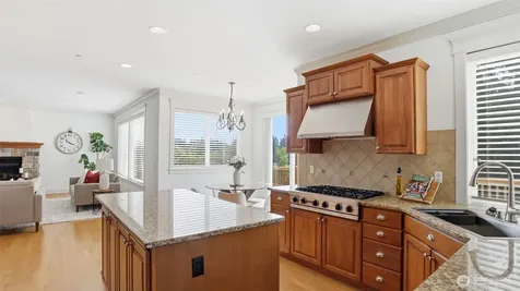 11935 SE 76th Street Newcastle WA 98056