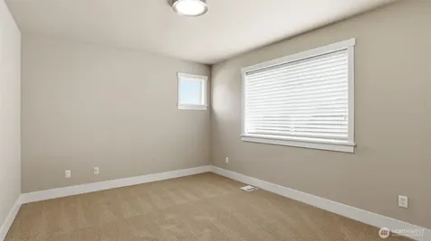 11935 SE 76th Street Newcastle WA 98056