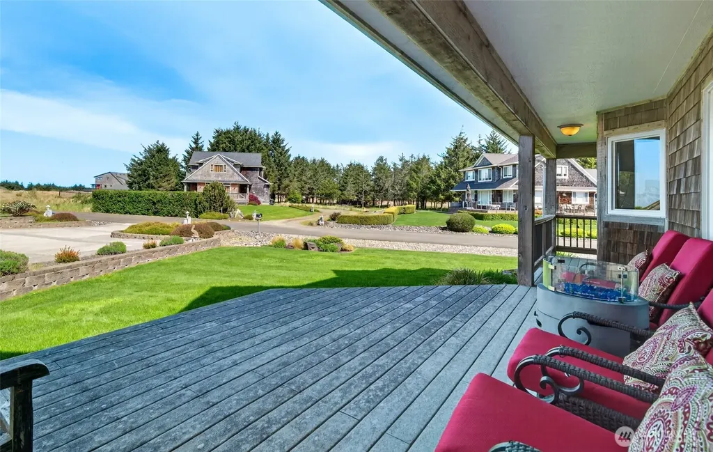 1104 120th Place Long Beach WA 98631