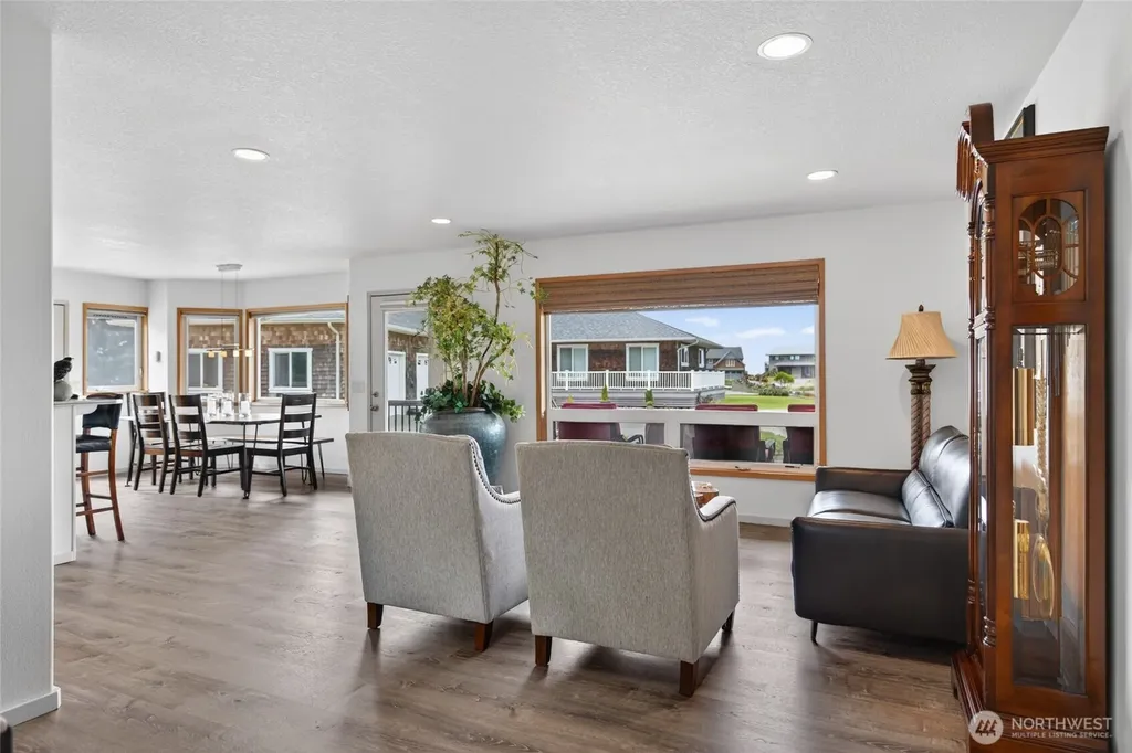 1104 120th Place Long Beach WA 98631