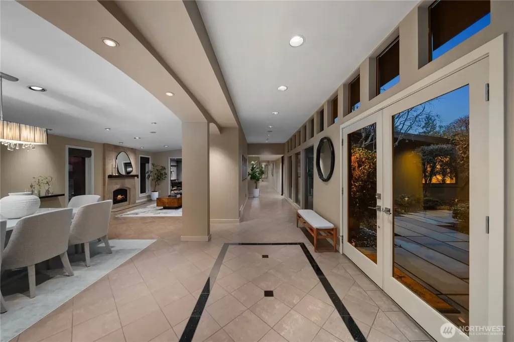 3215 78th Place NE Medina WA 98039