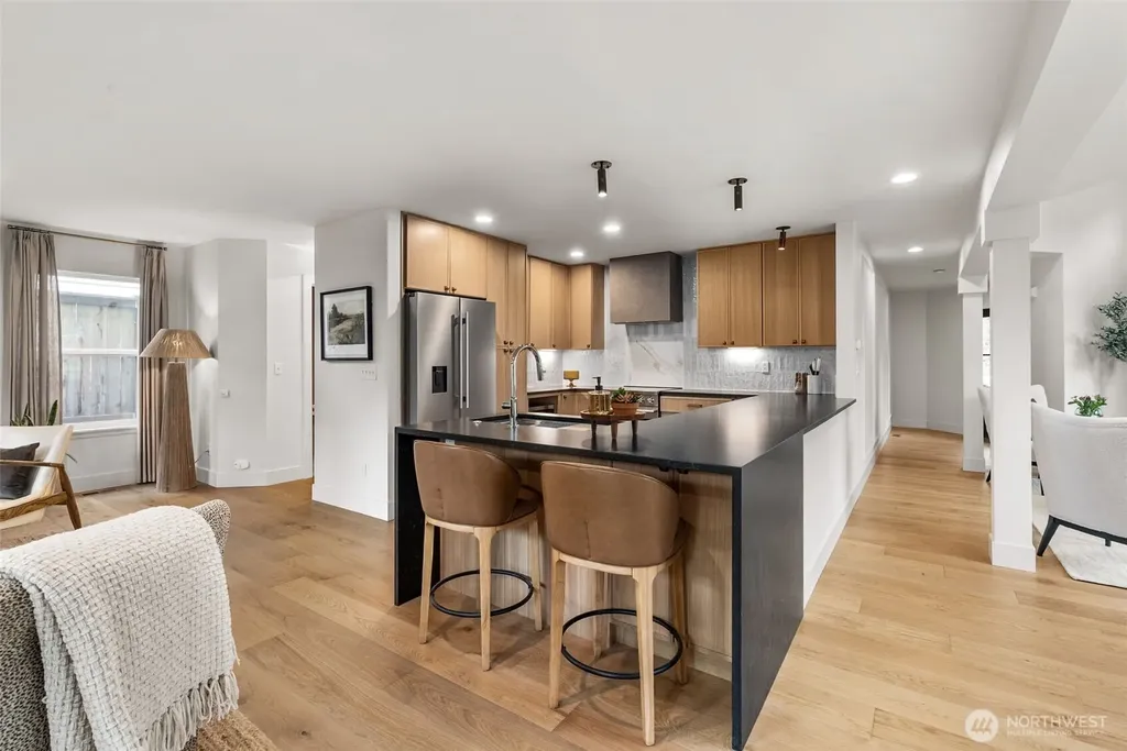 6223 85th Avenue W University Place WA 98467