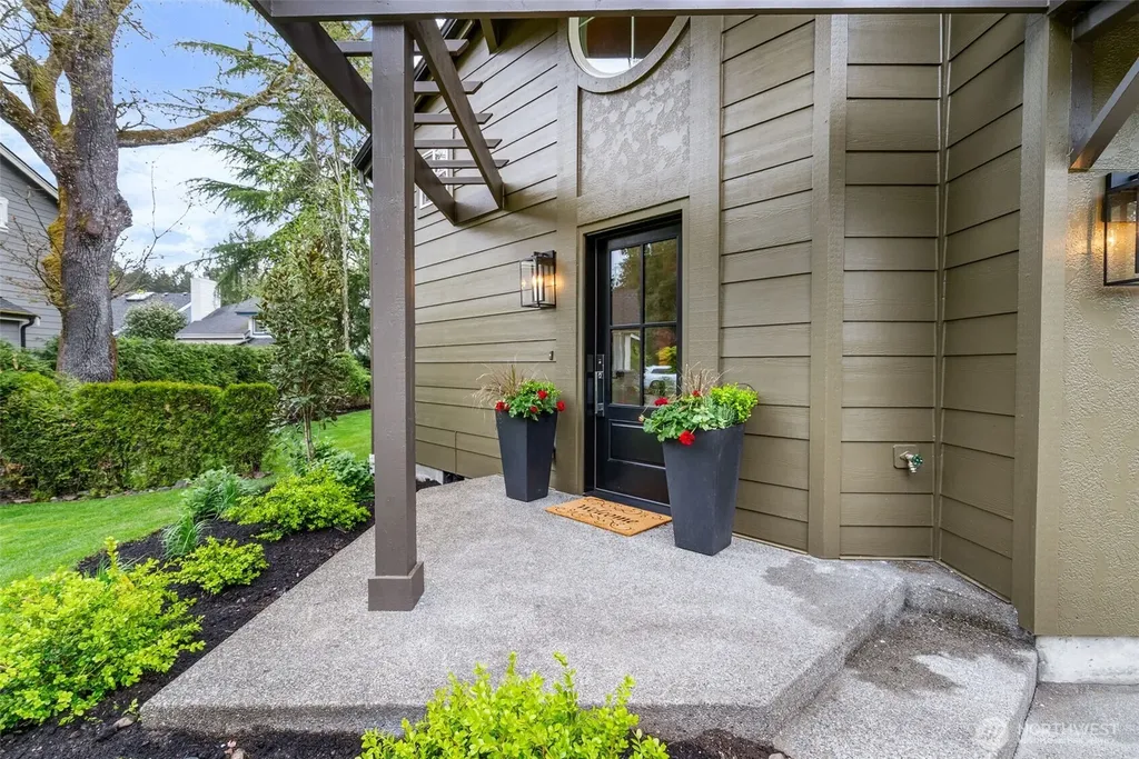 6223 85th Avenue W University Place WA 98467