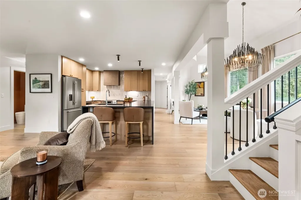 6223 85th Avenue W University Place WA 98467